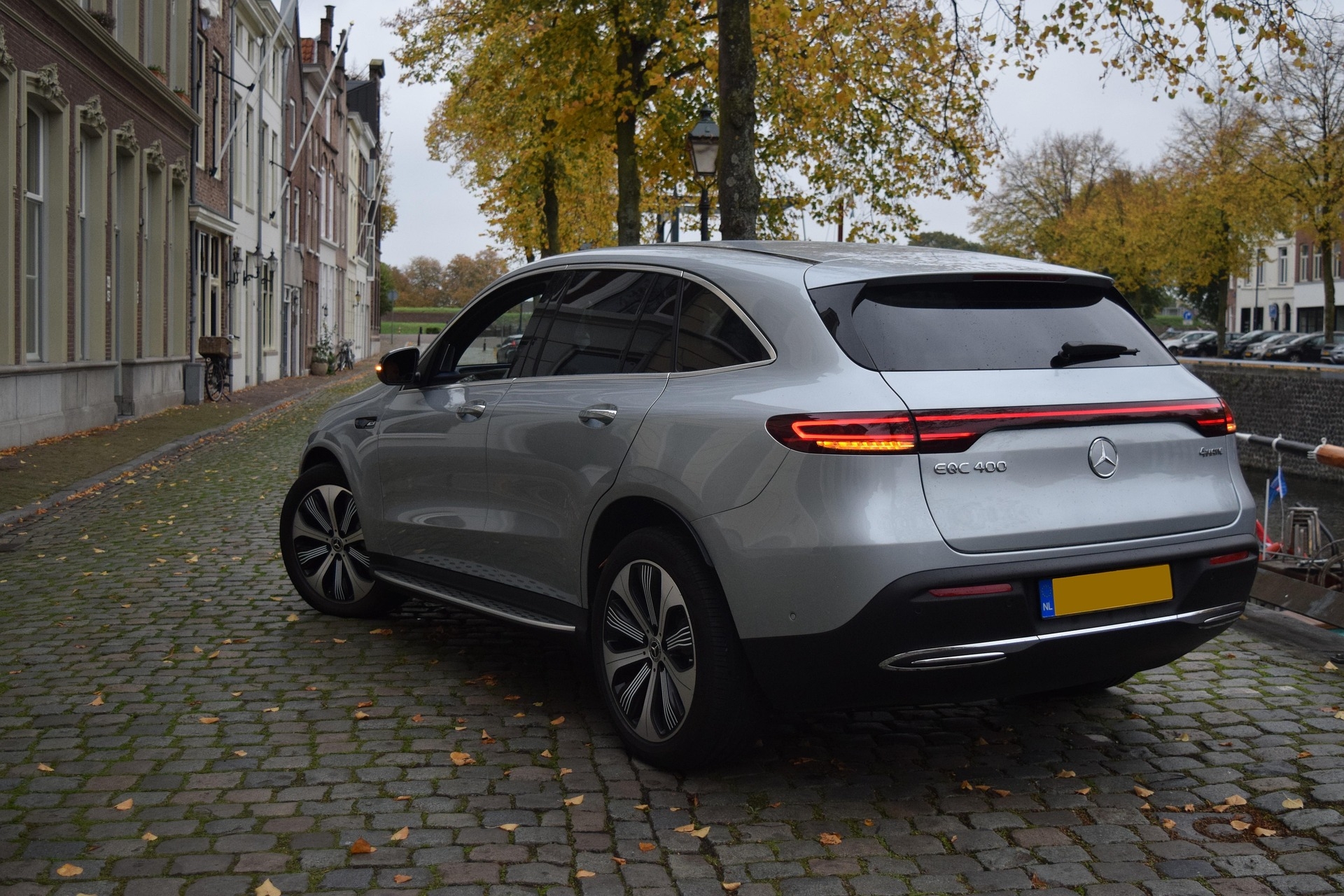 Effici&euml;nt thuisladen voor EV-rijders